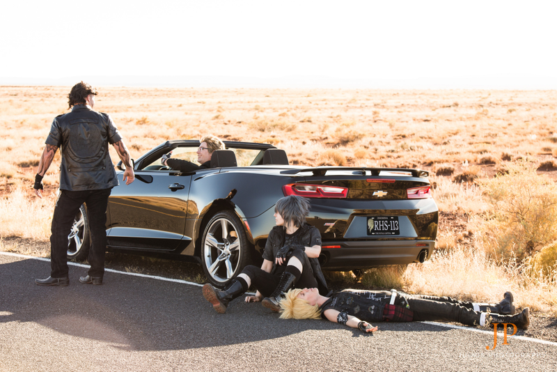 Illustration for article titled Final Fantasy Cosplay Hits The Road